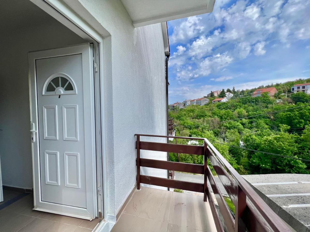 Apartman Velly Jadranovo Esterno foto